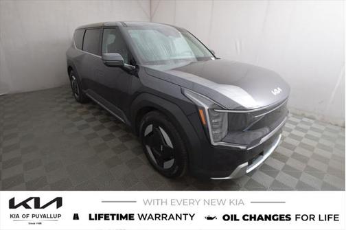 2026 Kia EV9 Light Long Range