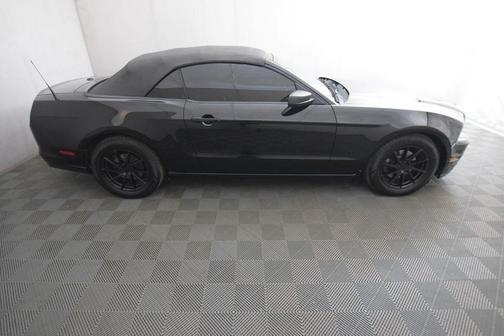 2014 Ford Mustang V6 Premium