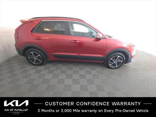 2024 Kia Niro EX