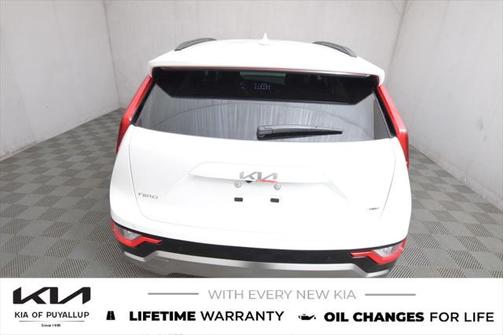 2025 Kia Niro SX