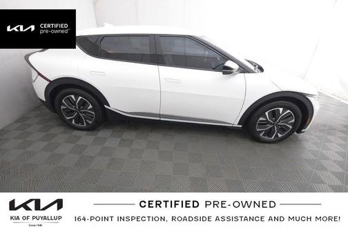 2023 Kia EV6 Light
