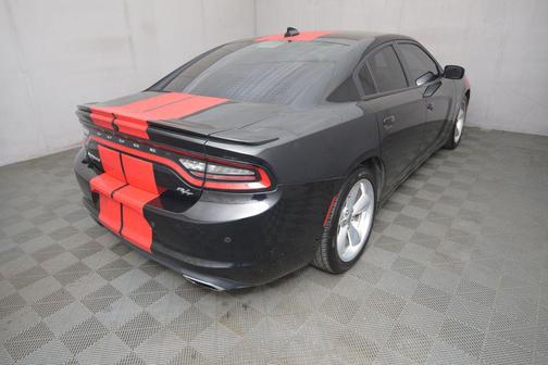 2017 Dodge Charger R/T