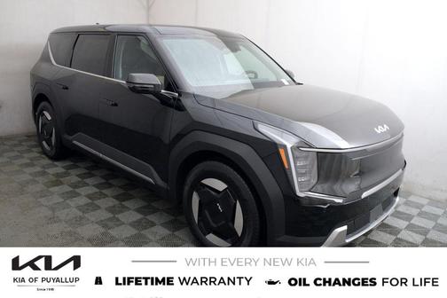 2026 Kia EV9 Light Long Range