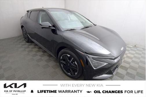 2025 Kia EV6 Wind