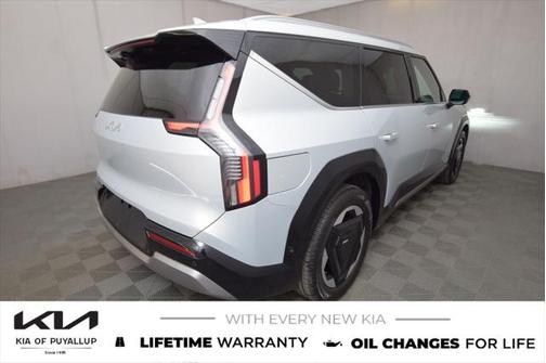 2026 Kia EV9 Land