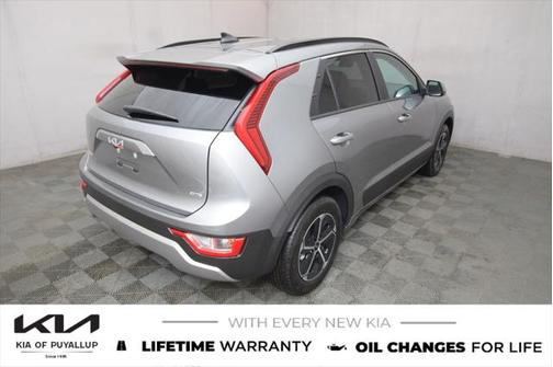 2025 Kia Niro LX