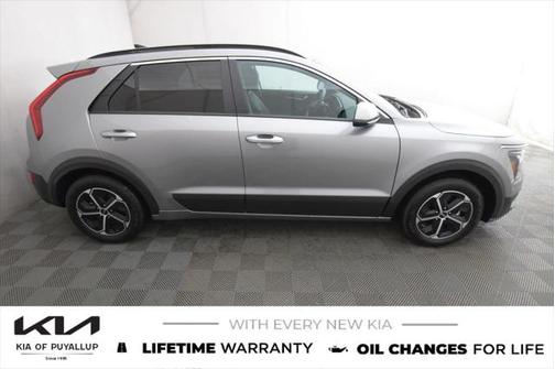 2025 Kia Niro LX