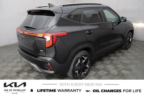 Fusion Black 2026 Kia Seltos S