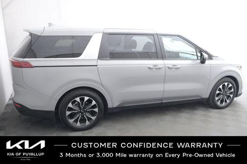 2024 Kia Carnival EX