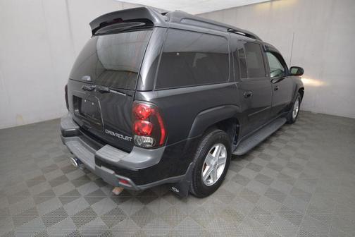 2002 Chevrolet TrailBlazer EXT LT