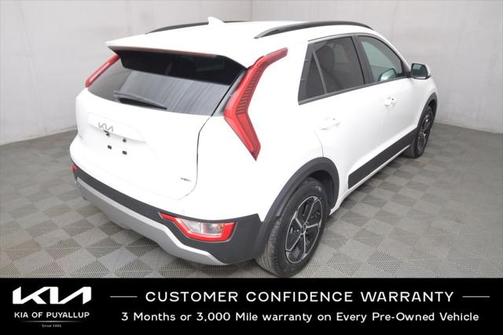 2023 Kia Niro EX