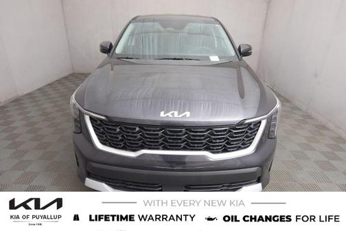 2025 Kia Sorento LX