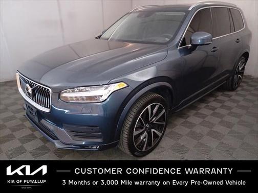 2020 Volvo XC90 T6 Momentum