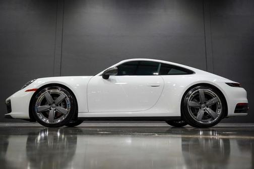 2024 Porsche 911 Carrera T