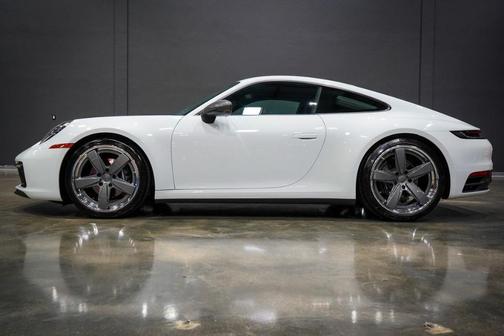 2024 Porsche 911 Carrera T