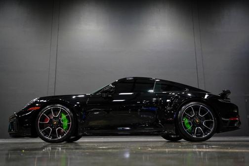 2021 Porsche 911 Turbo S
