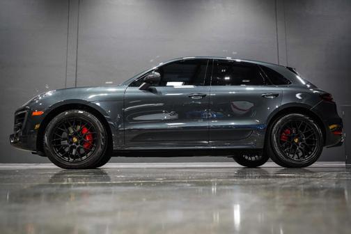 2018 Porsche Macan GTS