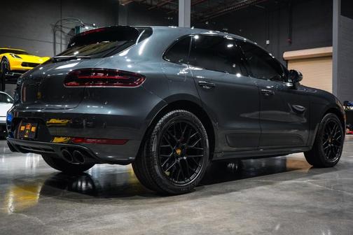 2018 Porsche Macan GTS