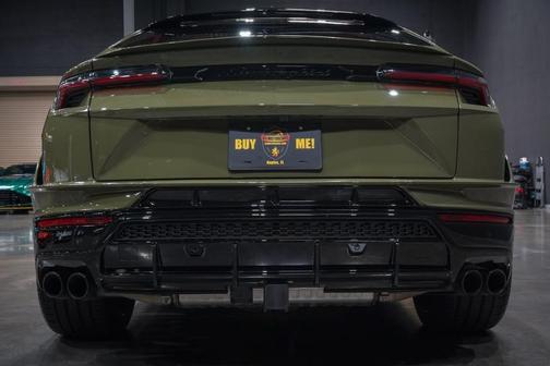 2024 Lamborghini Urus S
