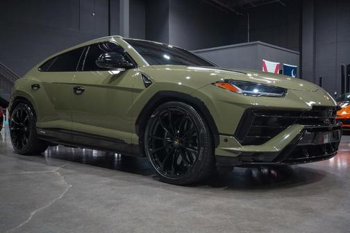 2024 Lamborghini Urus S