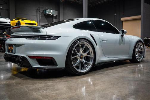 2024 Porsche 911 Turbo S