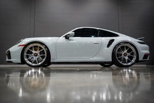 2024 Porsche 911 Turbo S