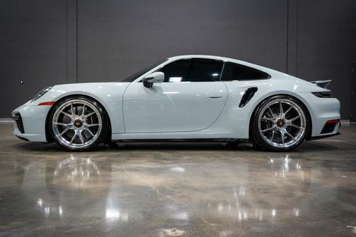 2024 Porsche 911 Turbo S