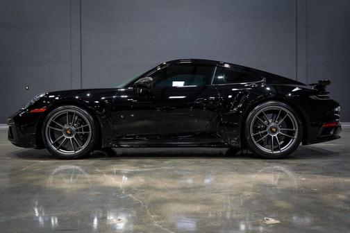 2022 Porsche 911 Turbo S