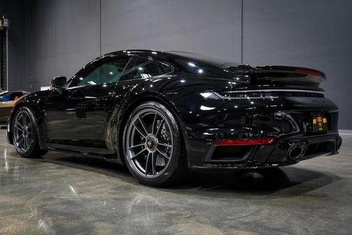 2022 Porsche 911 Turbo S