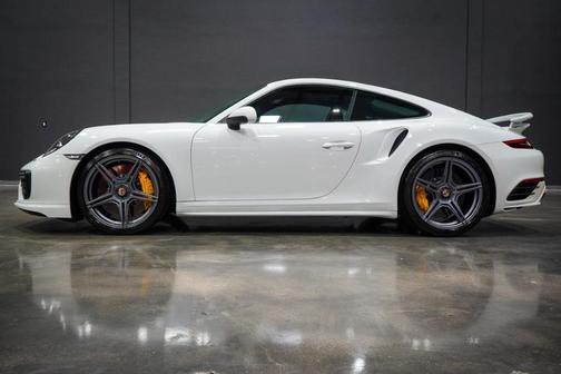 2018 Porsche 911 Turbo S