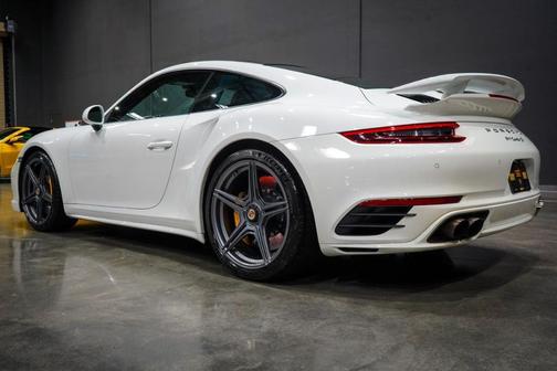 2018 Porsche 911 Turbo S