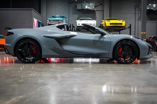 2025 Chevrolet Corvette E-Ray