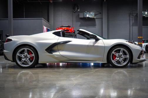 2024 Chevrolet Corvette Stingray w/2LT