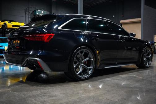 2024 Audi RS 6 Avant 4.0T quattro performance