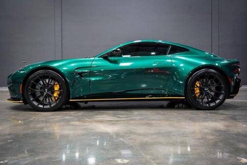 Green 2025 Aston Martin Vantage Base