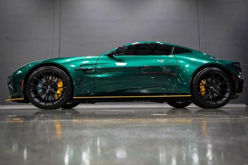 Green 2025 Aston Martin Vantage Base