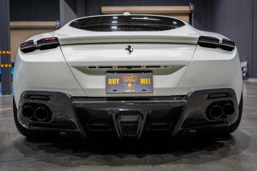 2023 Ferrari Roma Base