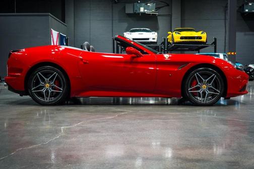2015 Ferrari California T
