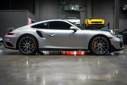 2019 Porsche 911 Turbo S