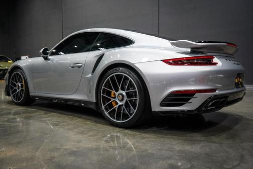 2019 Porsche 911 Turbo S
