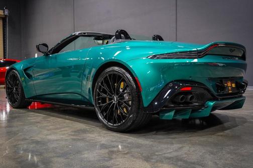 2023 Aston Martin Vantage FREE NATIONWIDE ENCLOSED DELIVERY!