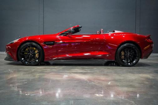 2015 Aston Martin Vanquish Volante