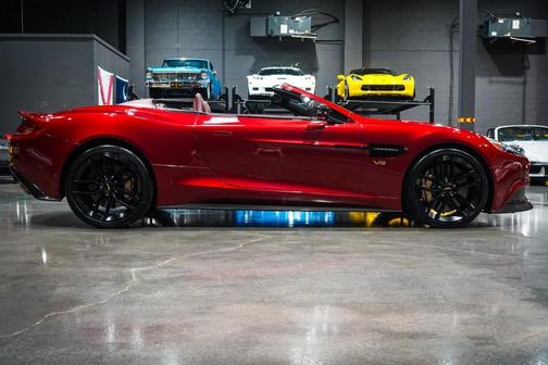 2015 Aston Martin Vanquish Volante