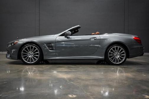 Gray 2019 Mercedes-Benz SL 550 Base