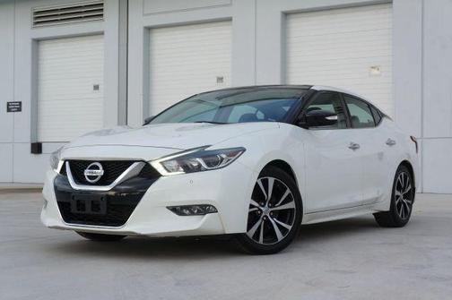 White 2018 Nissan Maxima 3.5 SL