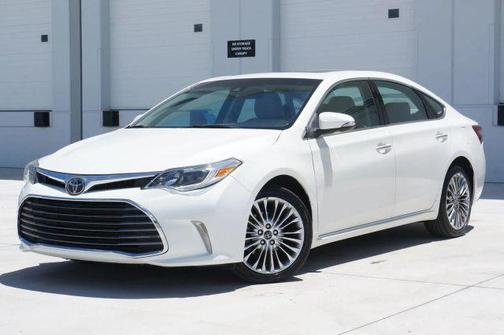 2016 Toyota Avalon Limited