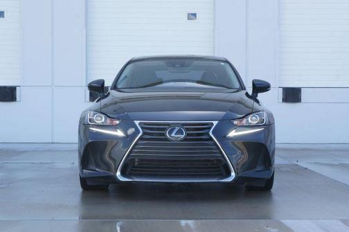 2018 Lexus IS 300 Base