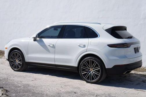 2019 Porsche Cayenne Base