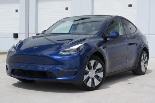 Blue 2023 Tesla Model Y Long Range