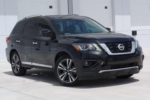 2020 Nissan Pathfinder Platinum